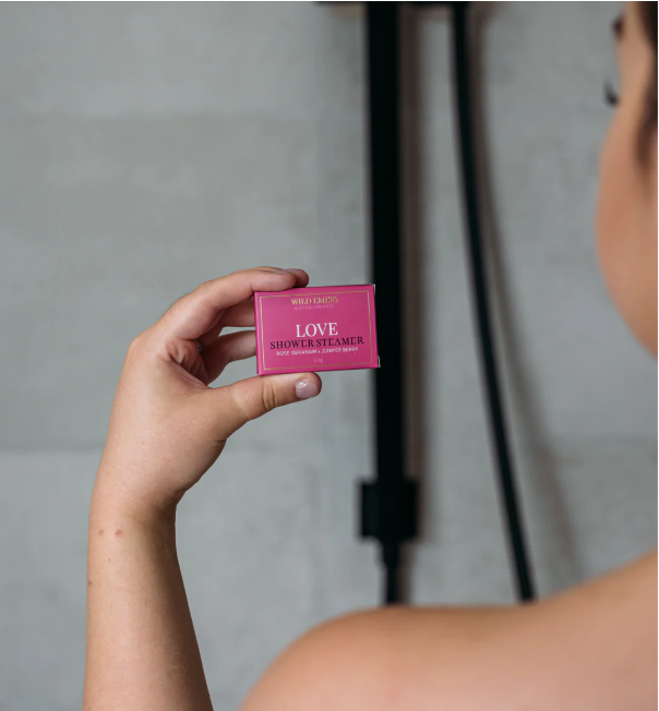 WILD EMERY LOVE SHOWER STEAMER