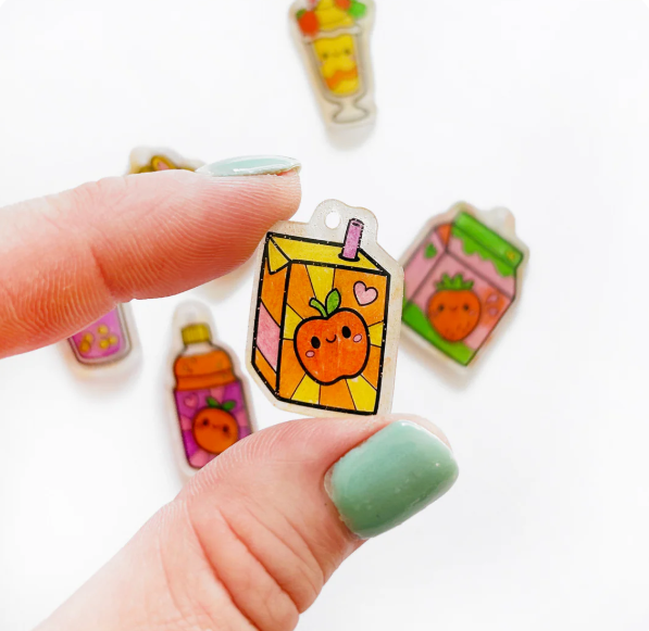 Tiger Tribe Shrinkorama - Charm Bracelet - Kawaii Drinks