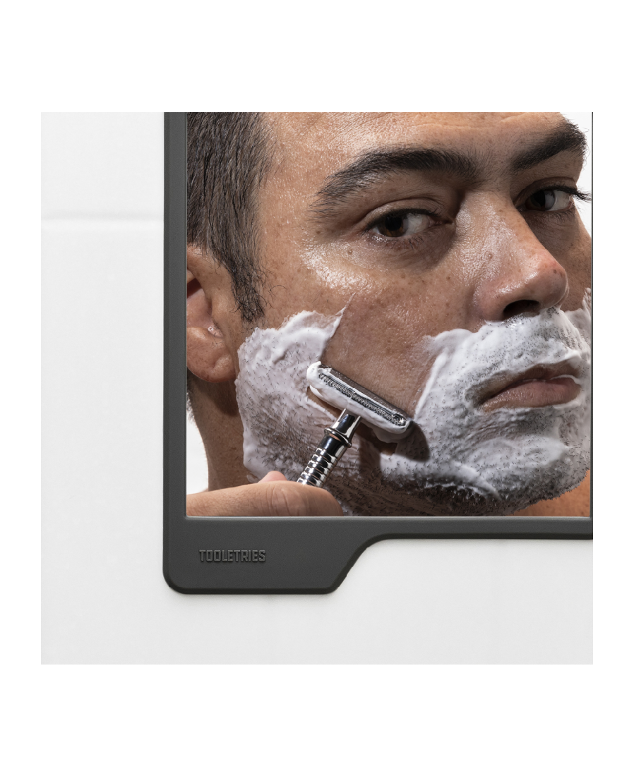 TOOLETRIES THE OLIVER SHOWER MIRROR