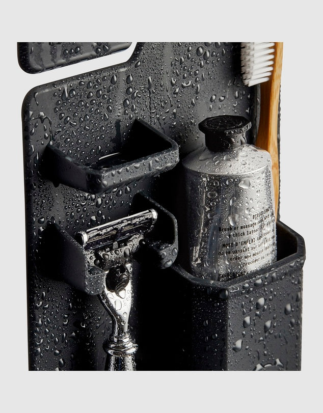 TOOLETRIES HARVEY & OLIVER SET