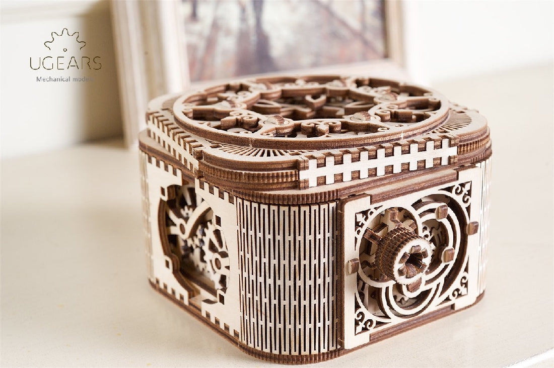 UGEARS TREASURE BOX