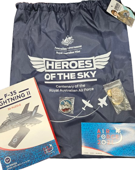 ROYAL AUSTRALIAN MINT RAAF ZOOM BAG AND TOKEN SIX CIRC COINS 