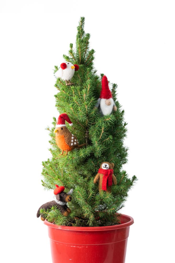 CHRISTMAS DECORATION - GNOME GRANT 